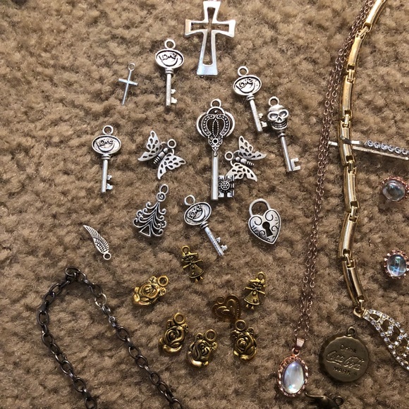 100+! Items for sale!!! All jewelry! - Picture 7 of 8